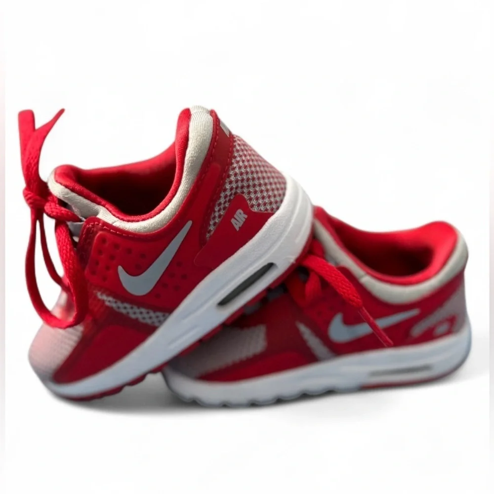 Nike kids air